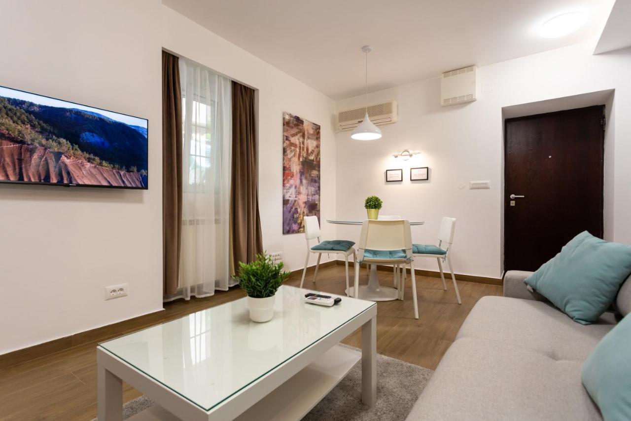 Apartment Grand Suite Beograd Ngoại thất bức ảnh