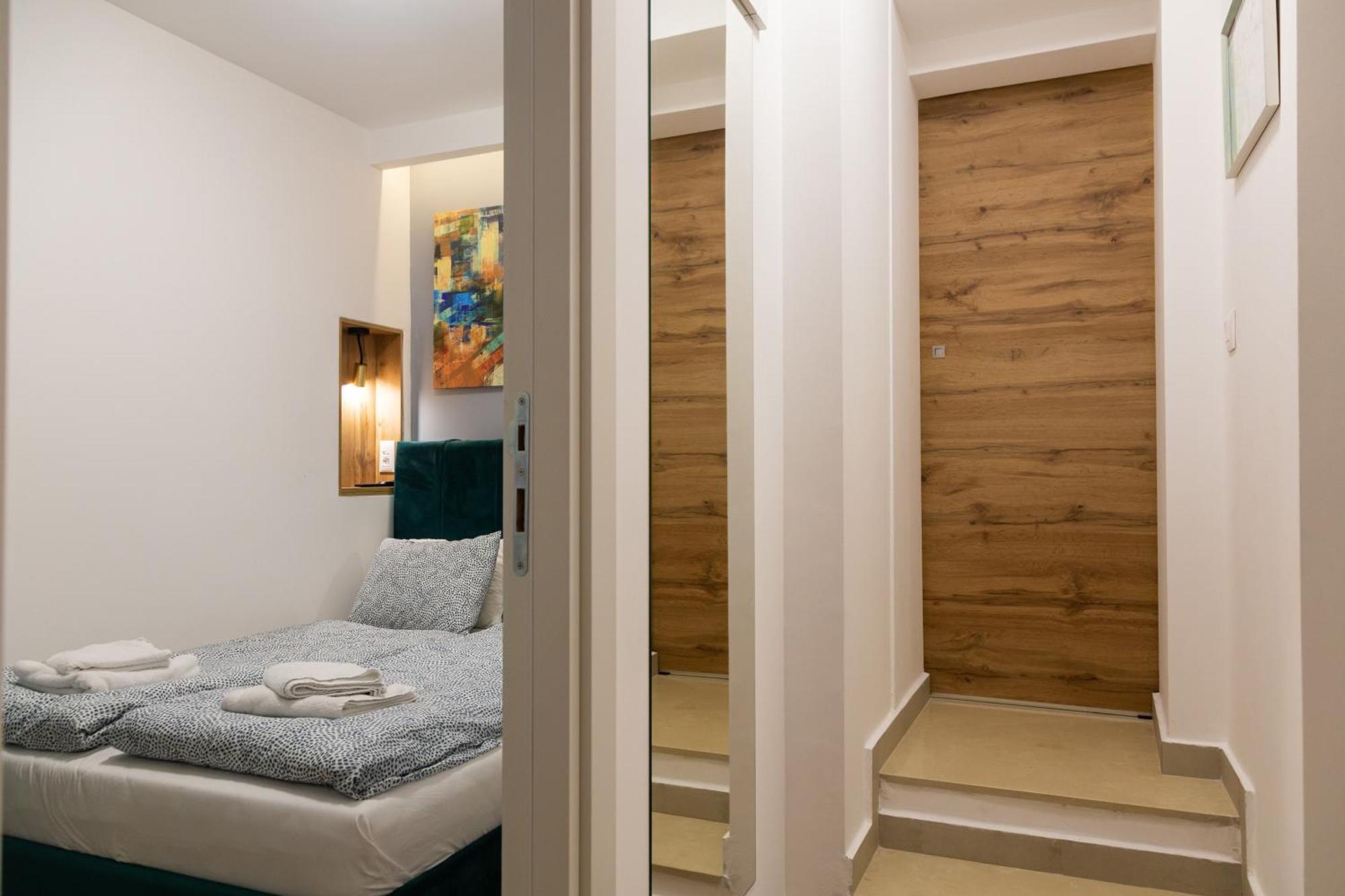 Apartment Grand Suite Beograd Phòng bức ảnh